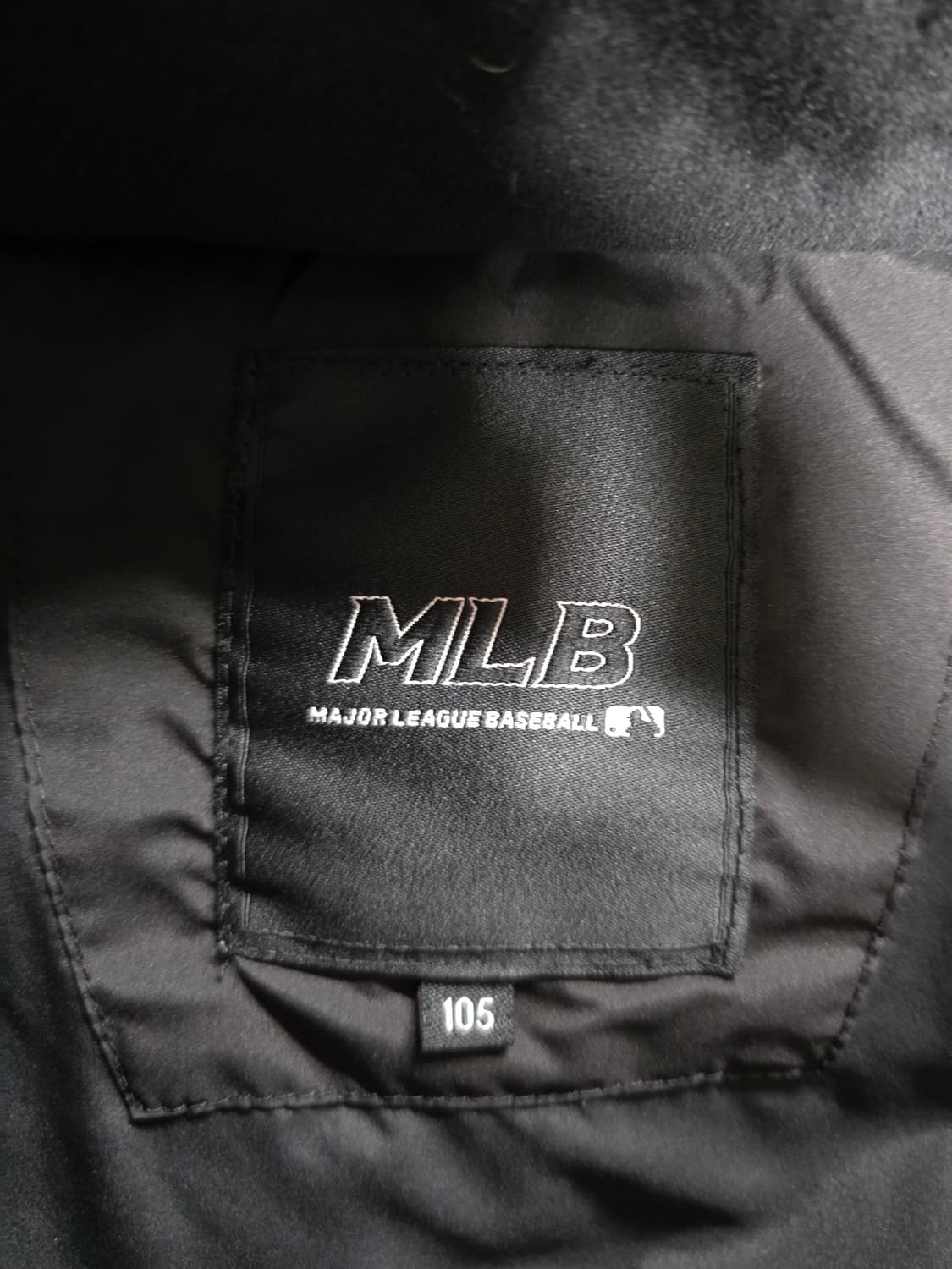 MLB 뉴욕 양키스 빅로고  덕다운 롱패딩. 싸이즈105. 남자 상품이미지6