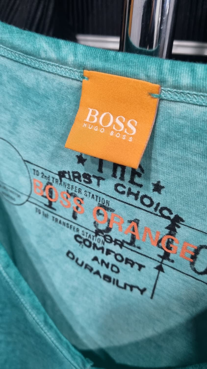 보스오렌지(Hugo boss) 워싱 반팔티셔츠 95~100 상태깔끔 상품이미지2