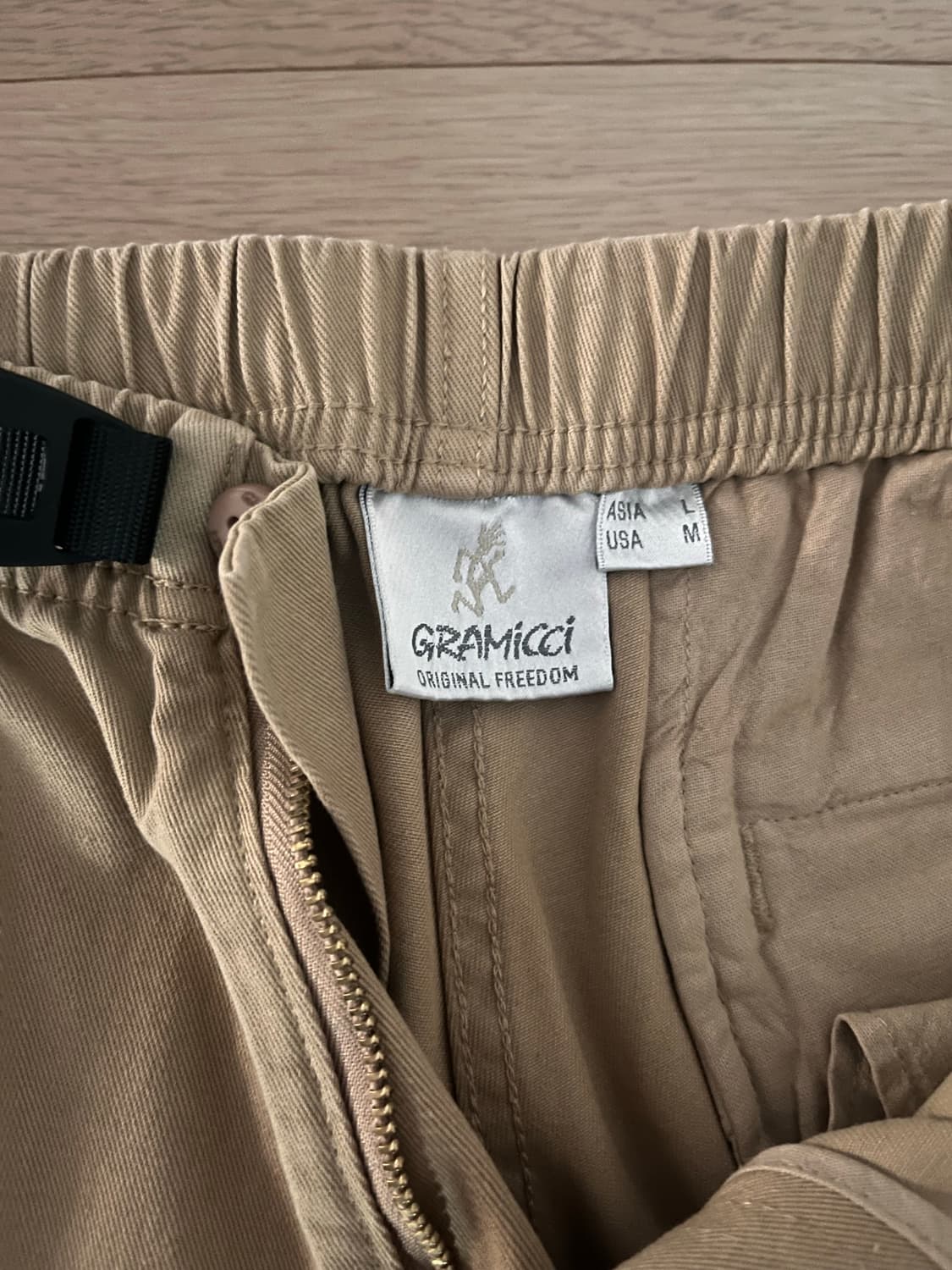 새상품 그라미치 루즈 테이퍼드 치노 팬츠 L 상품이미지3
