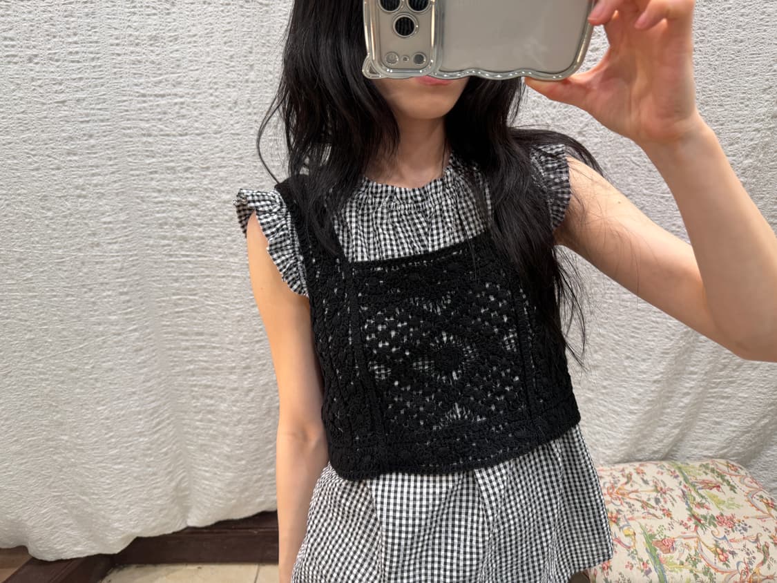Check patterns frill blouse 상품이미지3