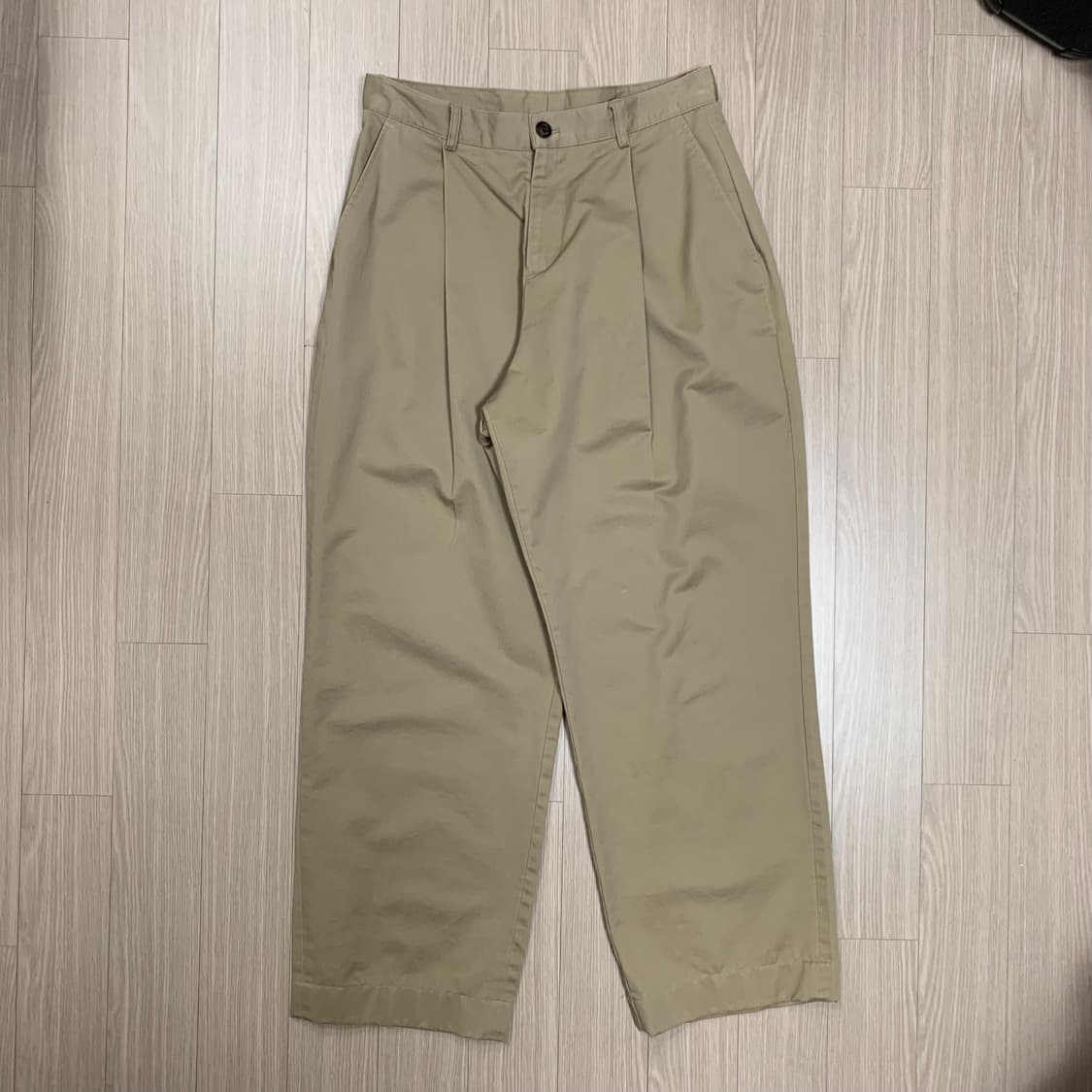 하프크라이즈 치노 원턱 와이드 팬츠 베이지 상품이미지5