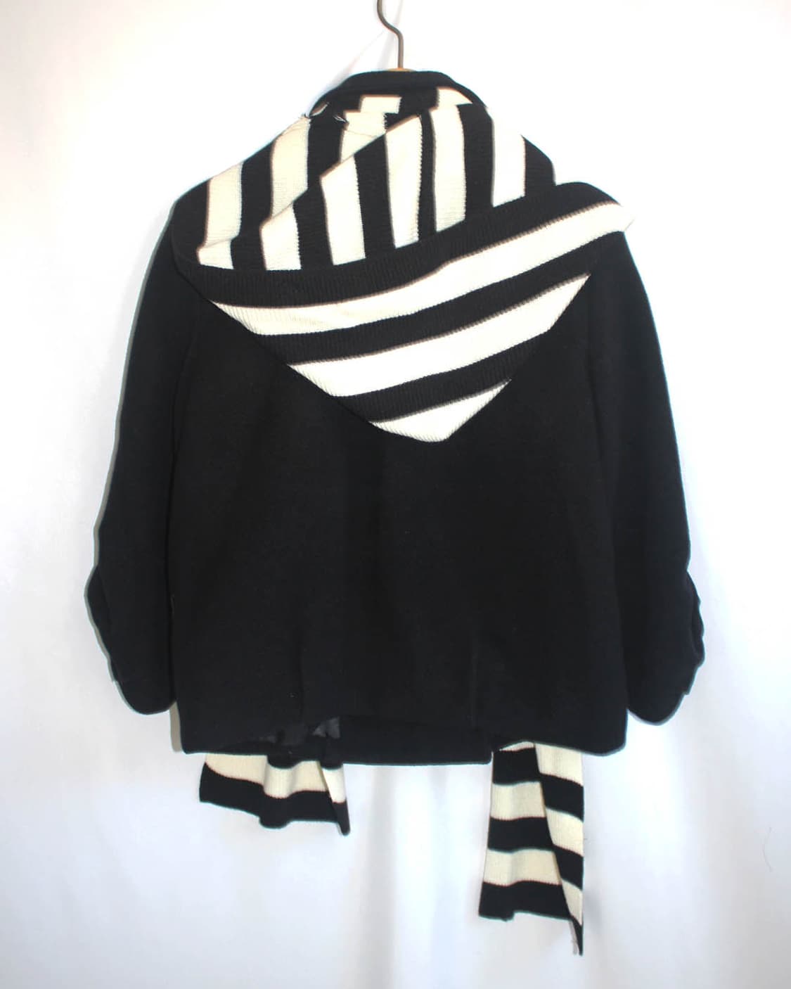 Attachable stripe hood shirring jacket 상품이미지4