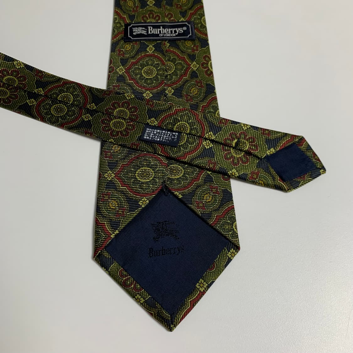 버버리(BURBERRY) 최상급 명품넥타이 A+등급 8.7cm 상품이미지6