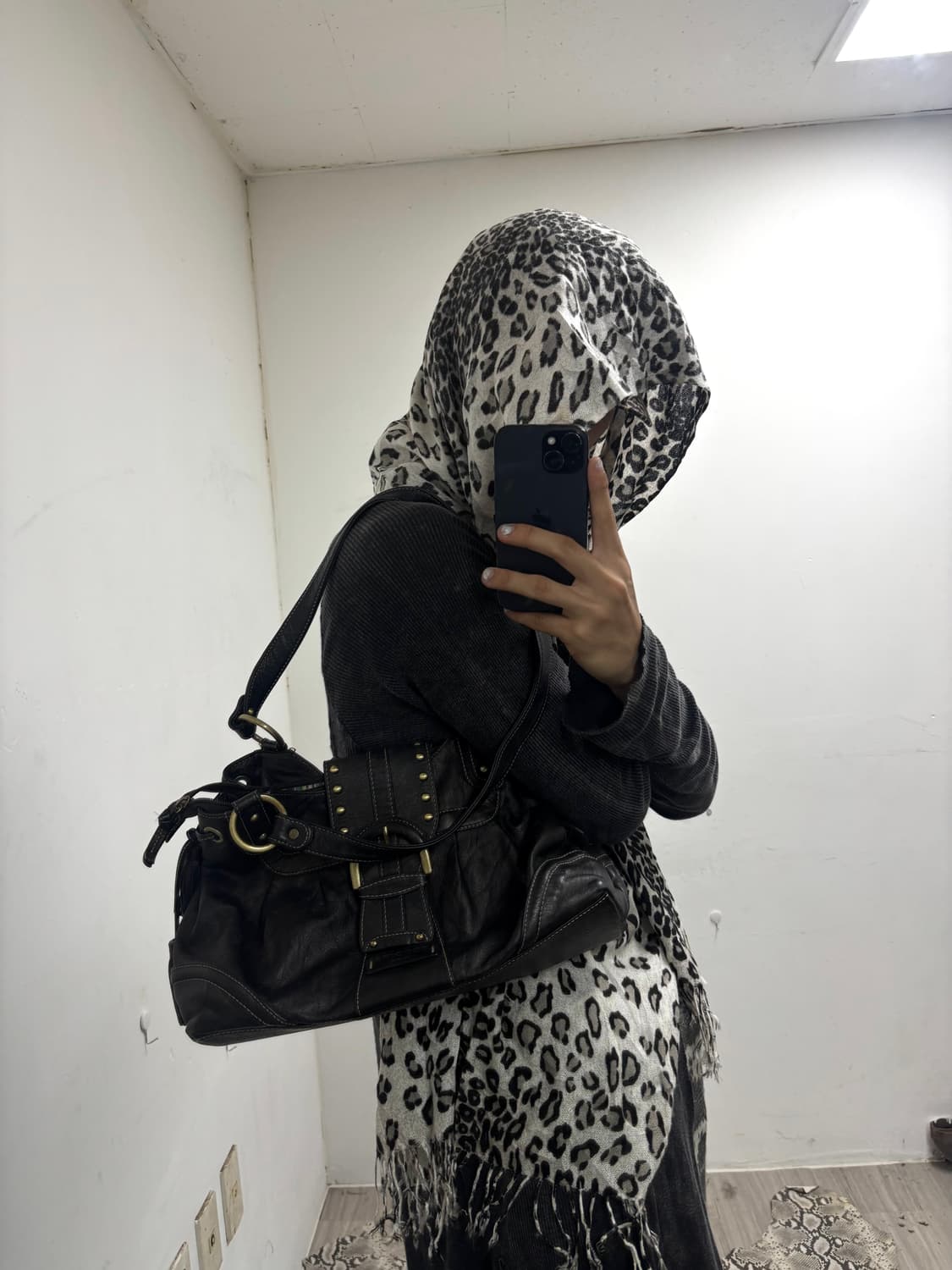 “Renoma” 00’s Pinterest Buckle&Stud Deta 상품이미지10
