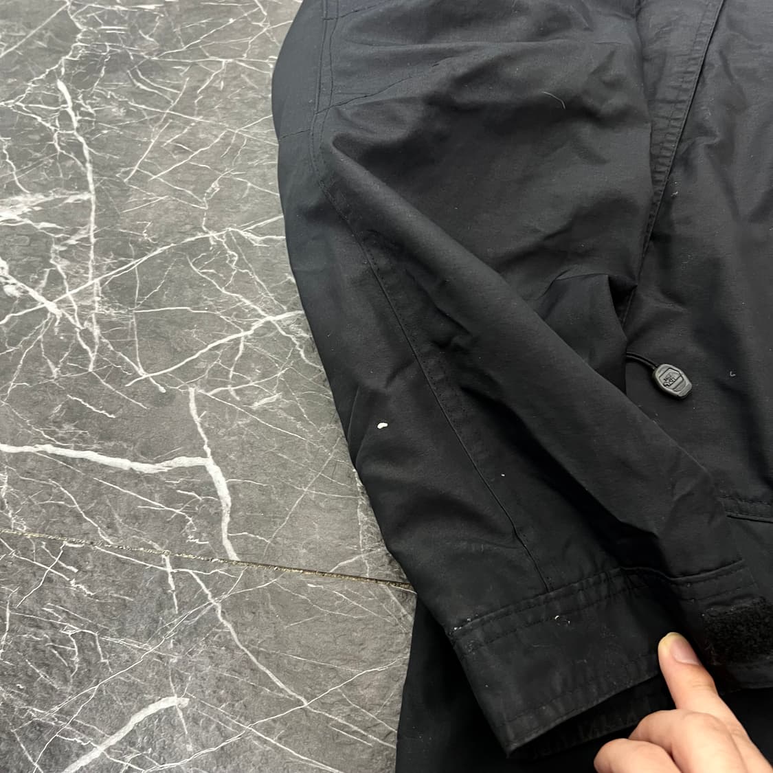 노스페이스 블랙 사이드로고 투웨이 후드 바람막이 자켓 상품이미지7