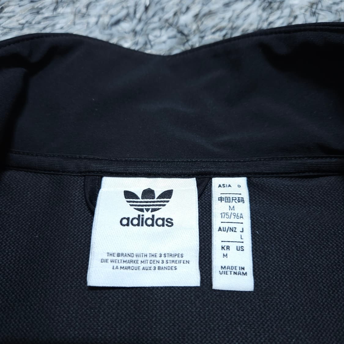 아디다스) M 남자 뉴클래식 트랙자켓 / 왕눈이샵 상품이미지8