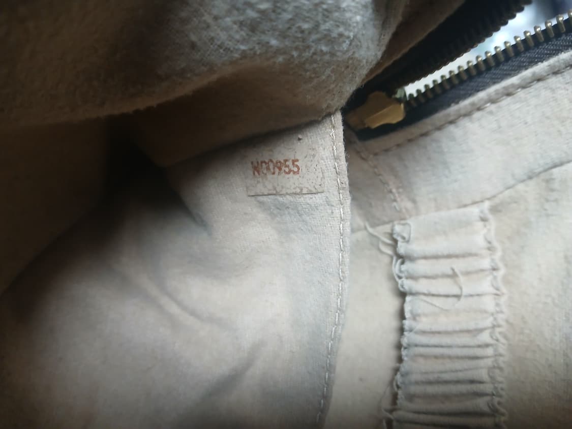 루이비통 정품 토왈레트 28 클러치 상품이미지8