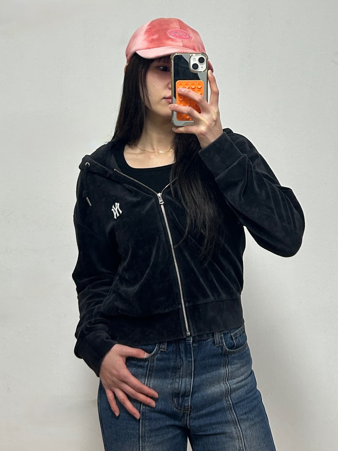 MLB 뉴욕 양키스 벨벳 후드집업 블랙 상품이미지1