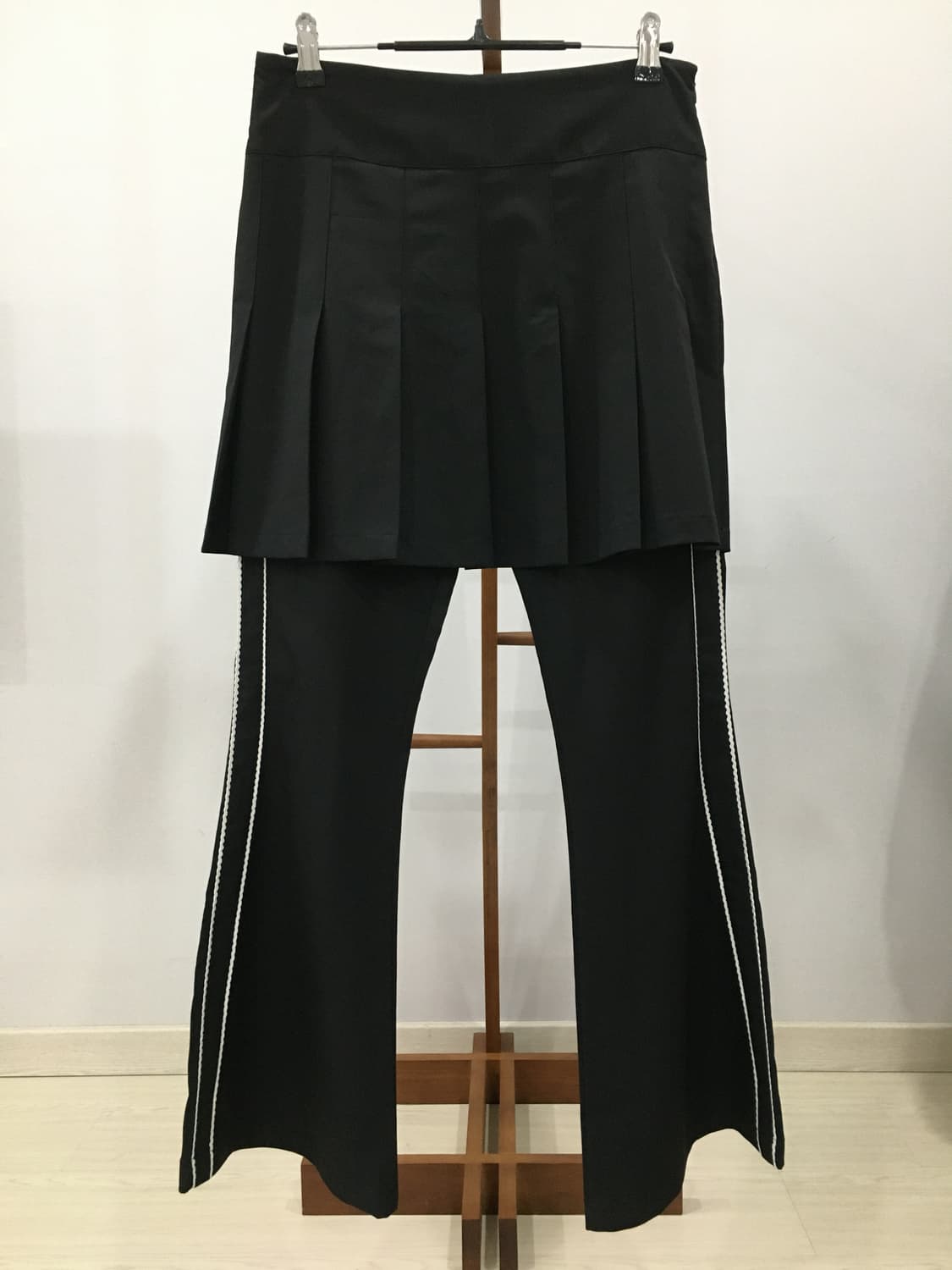 러브이즈트루 플리츠 스커트팬츠 상품이미지6