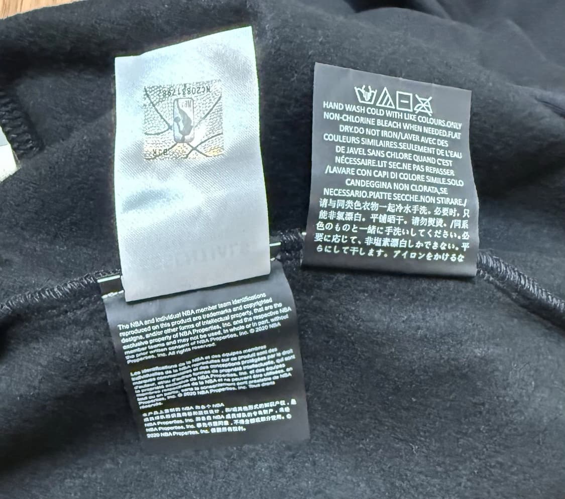 에센셜 X NBA 후드 블랙 상품이미지6