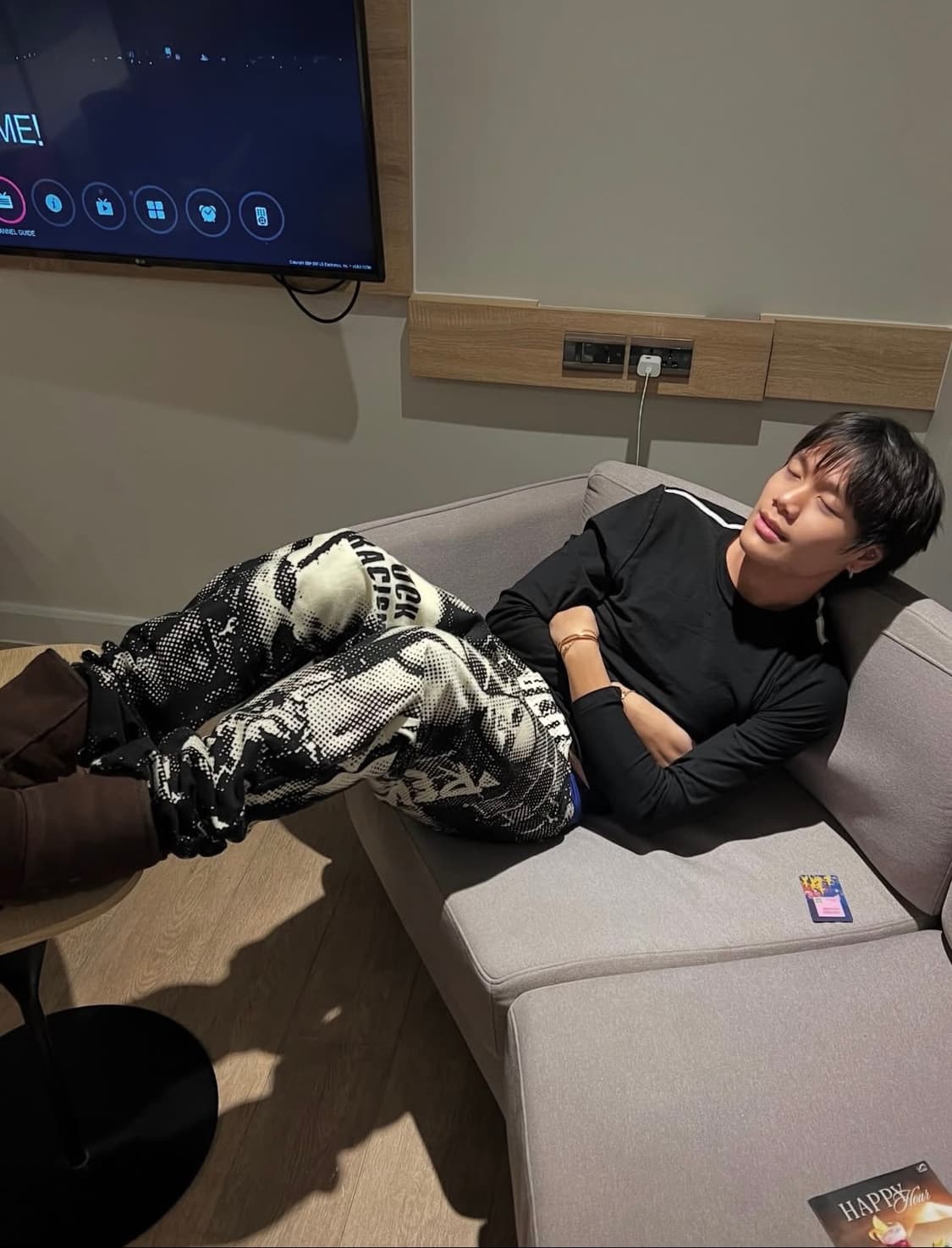슈프림 19ss 장폴고티에 진 m 상품이미지1