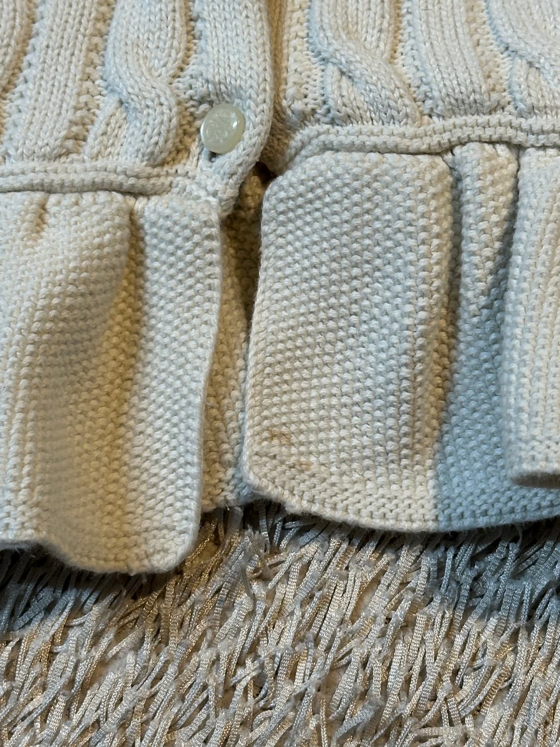 폴로 랄프로렌 걸즈 케이블 코튼 페플럼 가디건 아이보리 상품이미지4