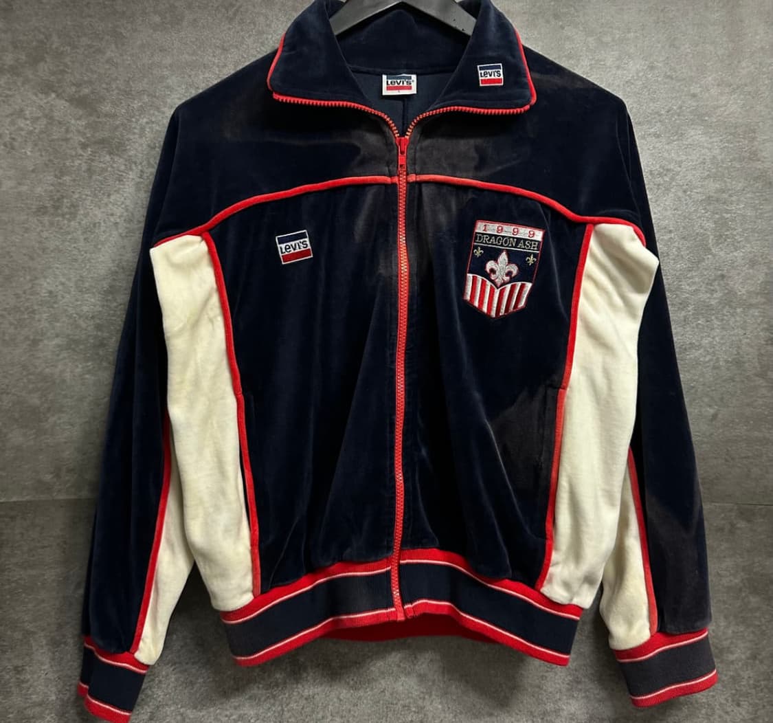 100] 90s 리바이스x드래곤애쉬 USA 올드스쿨 벨 벳 집업 져지 상품이미지1