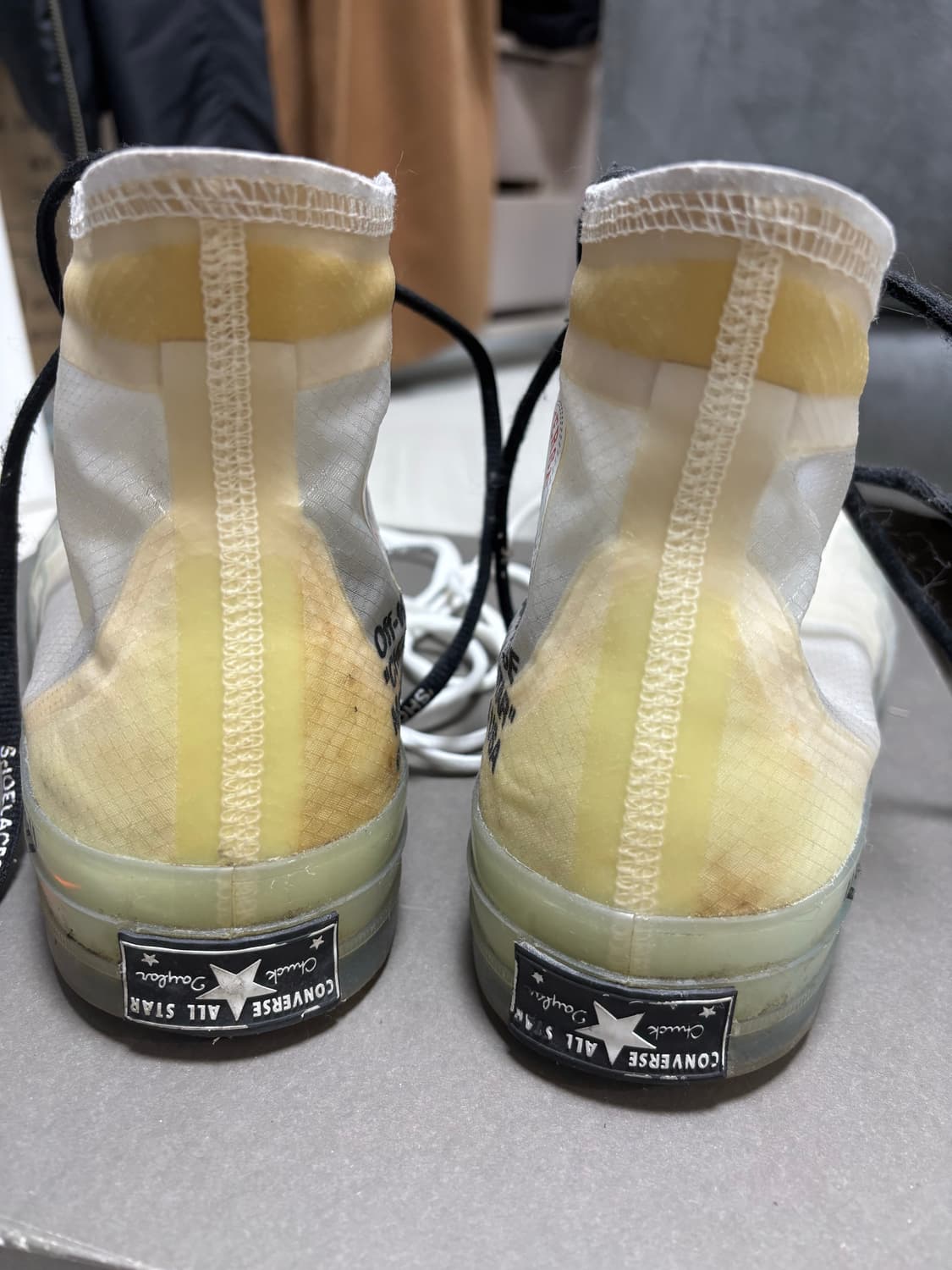 (275)컨버스 X 오프화이트 척 70 하이 더 텐 상품이미지4