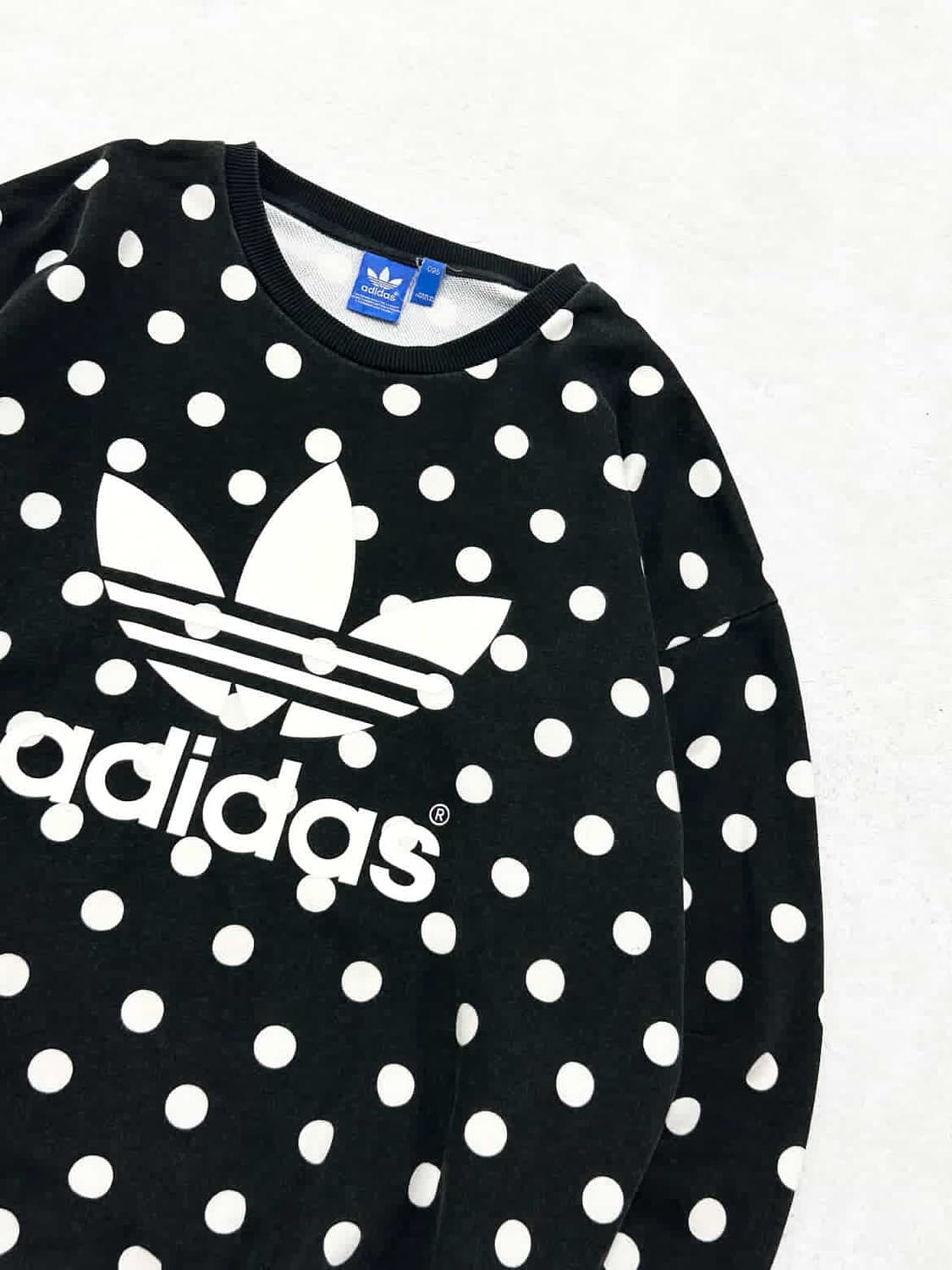아디다스 빅로고 도트 맨투맨 상품이미지6