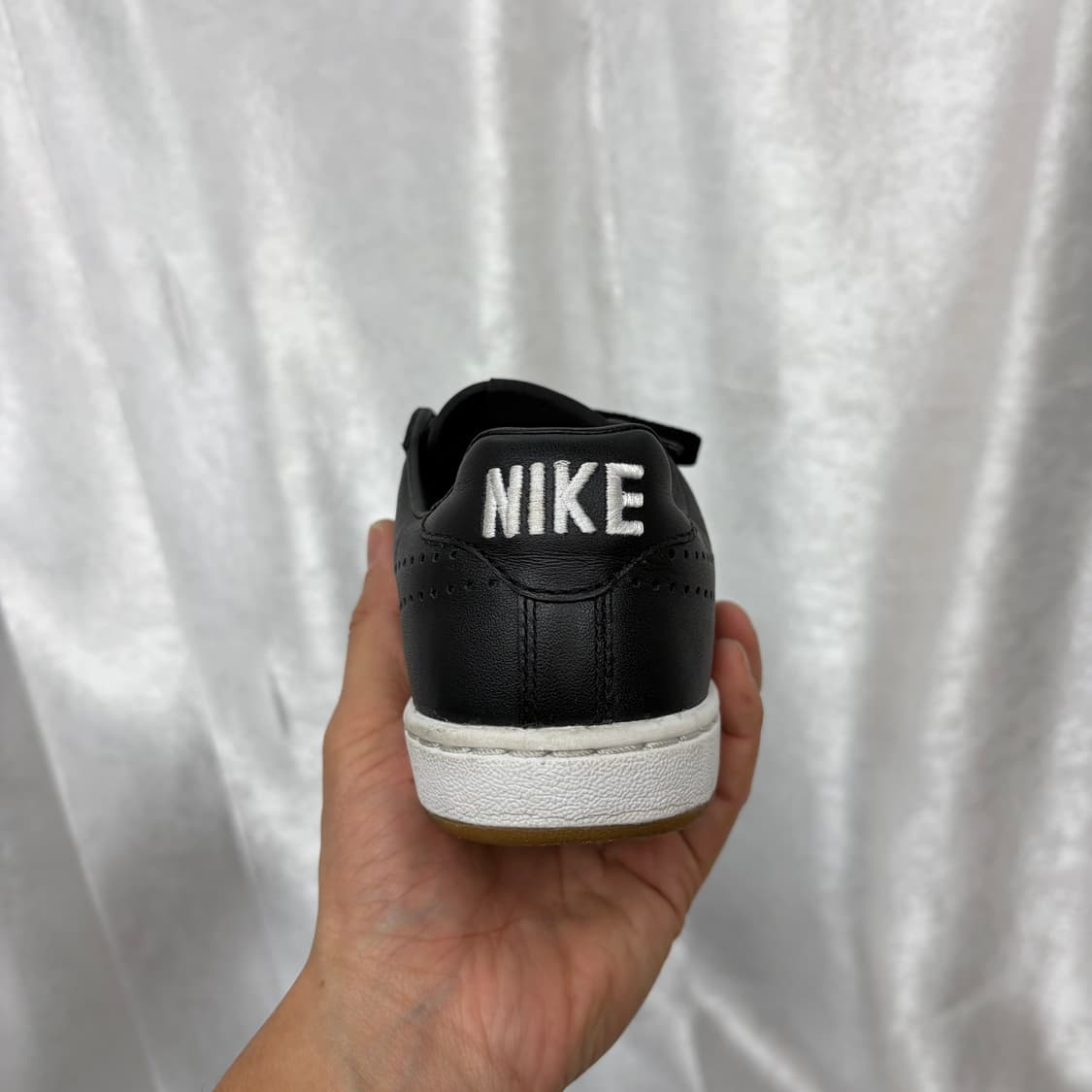 나이키 코트 클래식 울트라 레더 스니커즈 사이즈230  상품이미지6