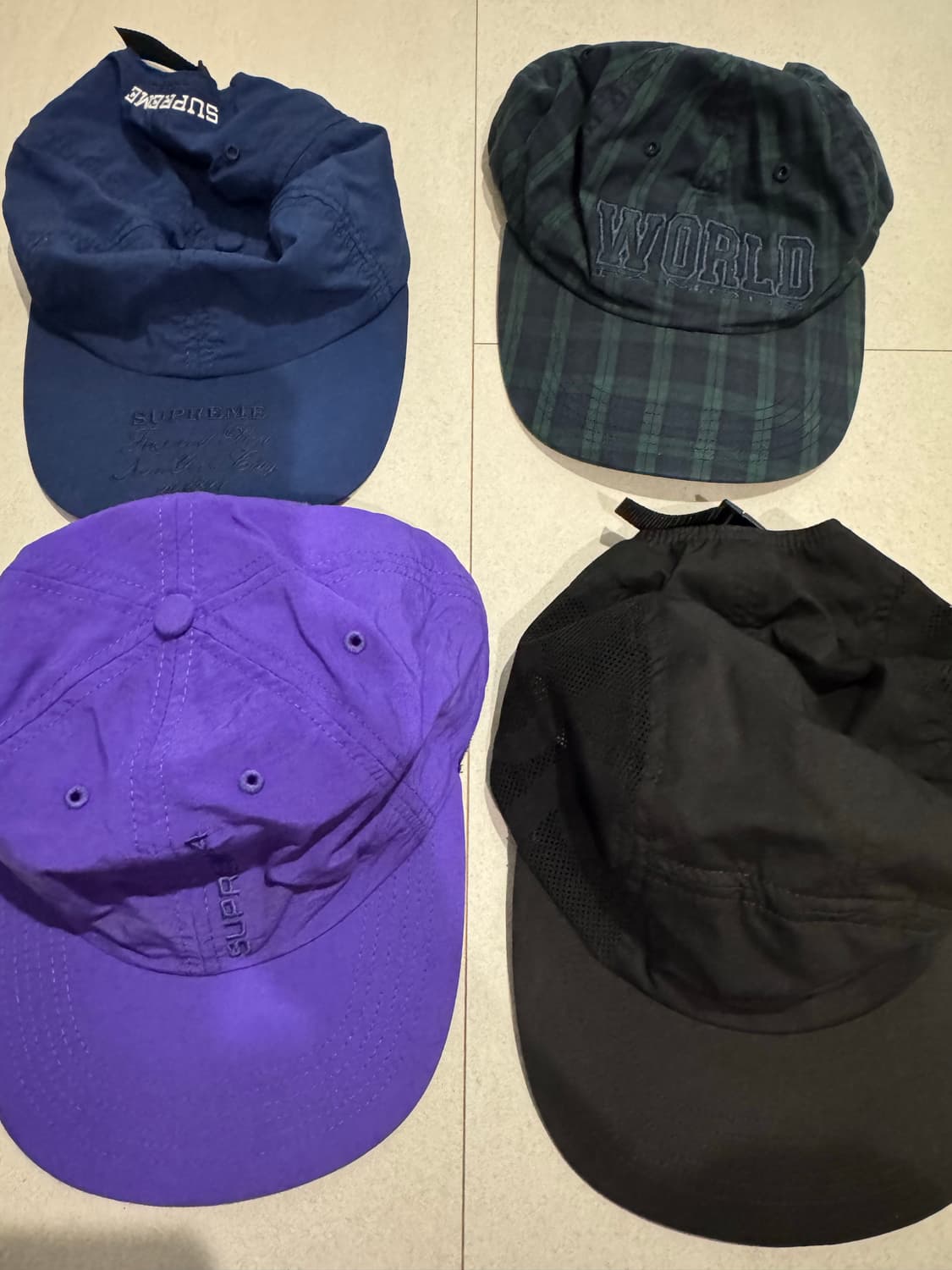슈프림 x나이키 러닝 캡 및 캠프캡 등 정리합니다. 상품이미지2