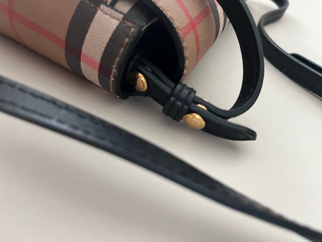 버버리 디태처블 스트랩 빈티지 체크 크로스백 지갑 상품이미지5
