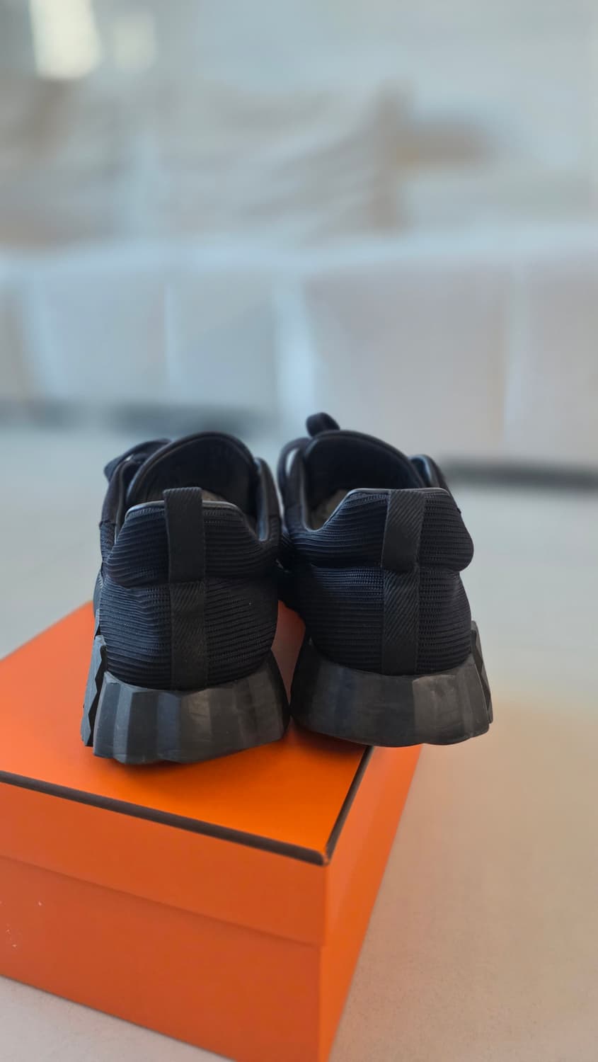 에르메스 바운싱 블랙 43사이즈 판매합니다. 상품이미지3