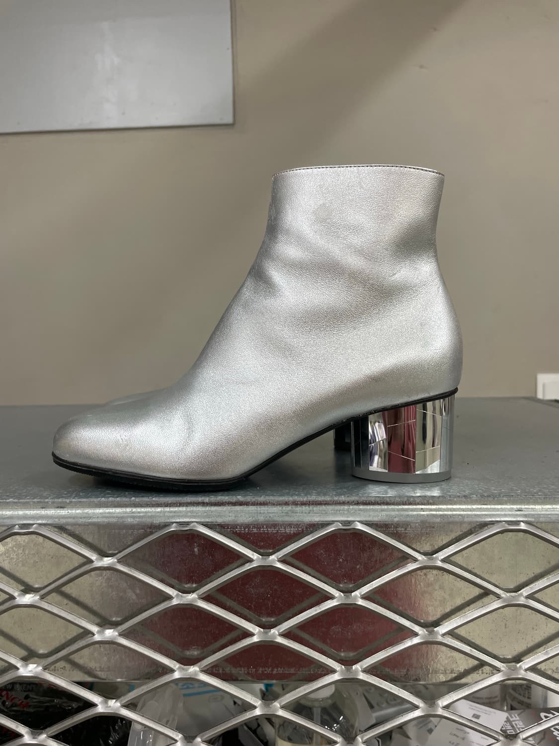 페레가모 미러 힐 가죽 앵클 부츠 5.5 상품이미지1