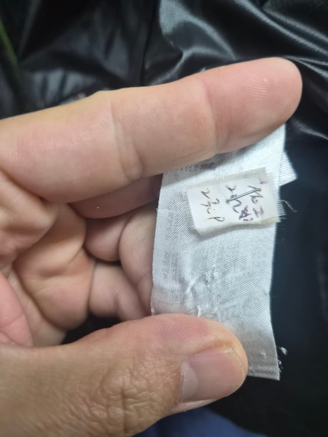 110) 밀레 덕다운 패딩 팝니다 상품이미지4