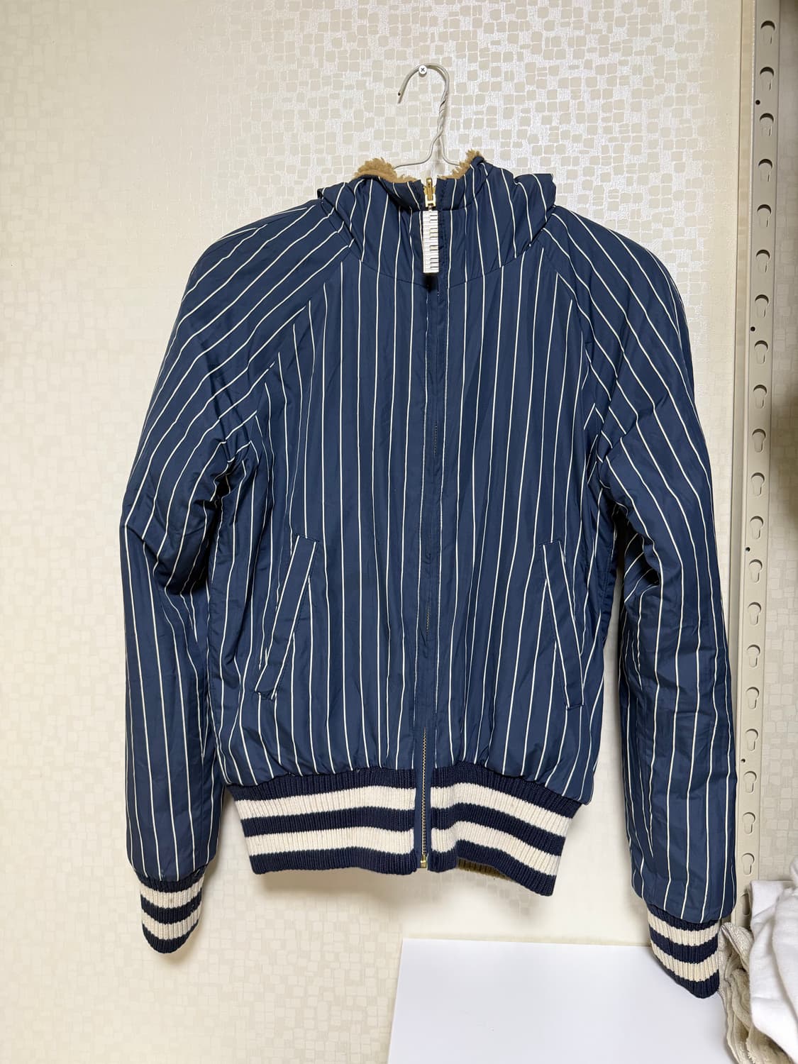 뉴에라 스트라이프 리버시블 집업 상품이미지3