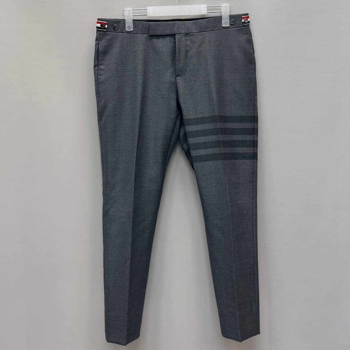 톰브라운 하이암홀 사선 블레이저 ( 100 34 ) 상품이미지8