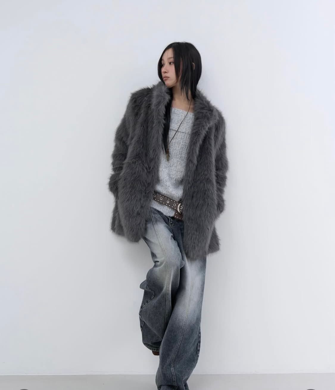 로웨어 Fur jacket gray 상품이미지1