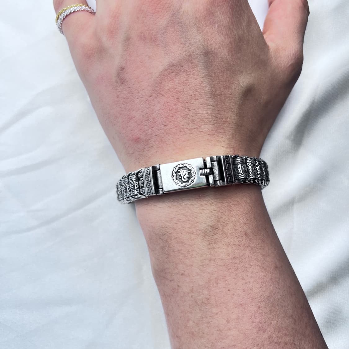 신주 은도금 만트라 팔찌 상품이미지2