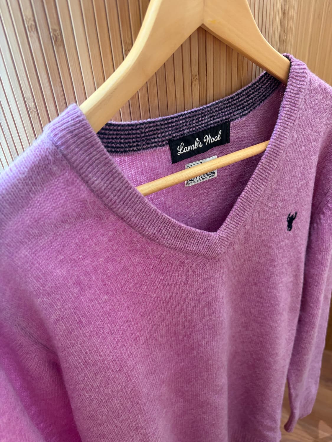 COEN Lamb's Wool Lavender V Neck Knit 상품이미지1