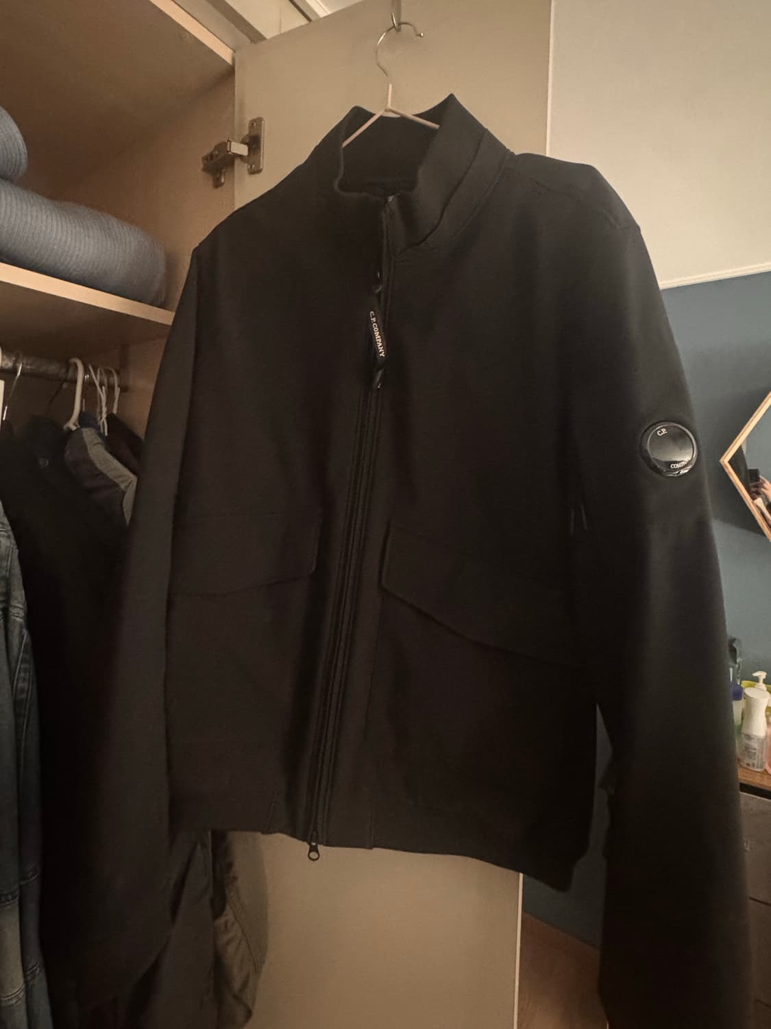 Cp컴퍼니 봄버 (크림구매) 50사이즈 상품이미지1