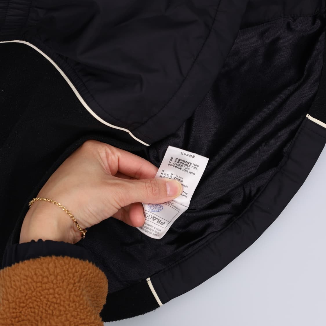 [95] 휠라골프 여성 블랙 후드집업 자켓 1216H1 상품이미지5