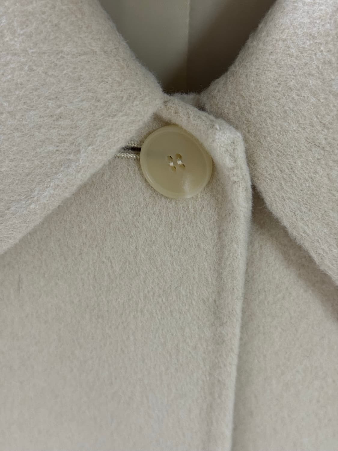 울 혼방 아이보리 숏 자켓 상품이미지3