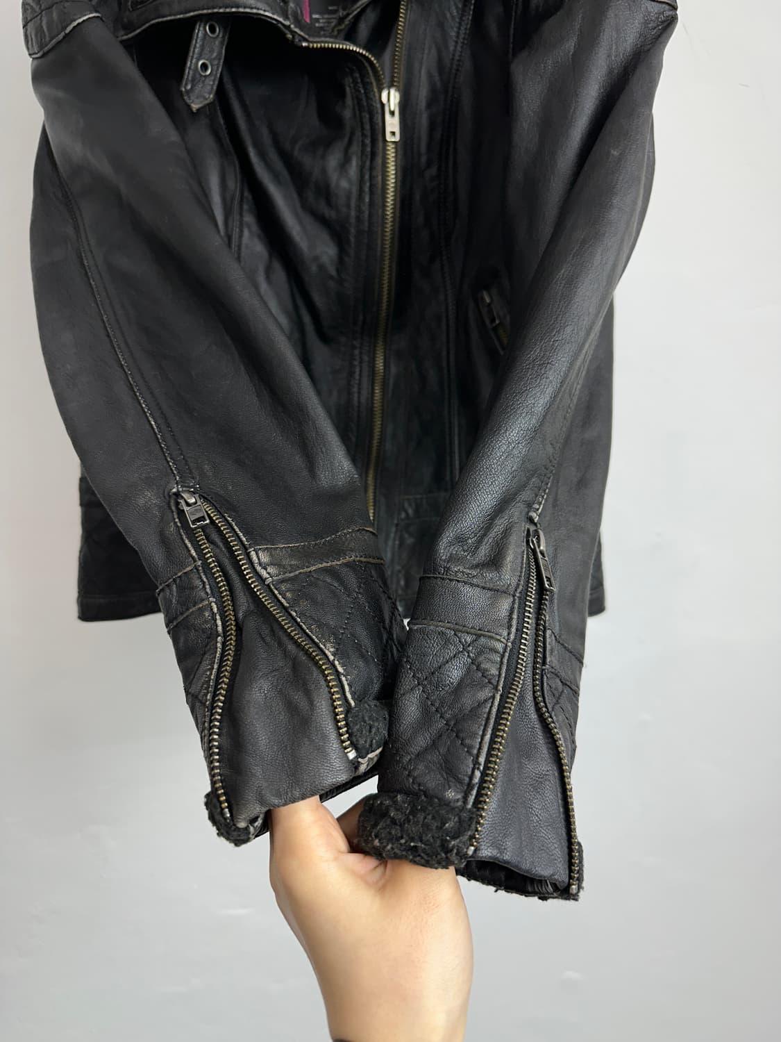 Harley Davidson Asymmetric Goat Leather 상품이미지3