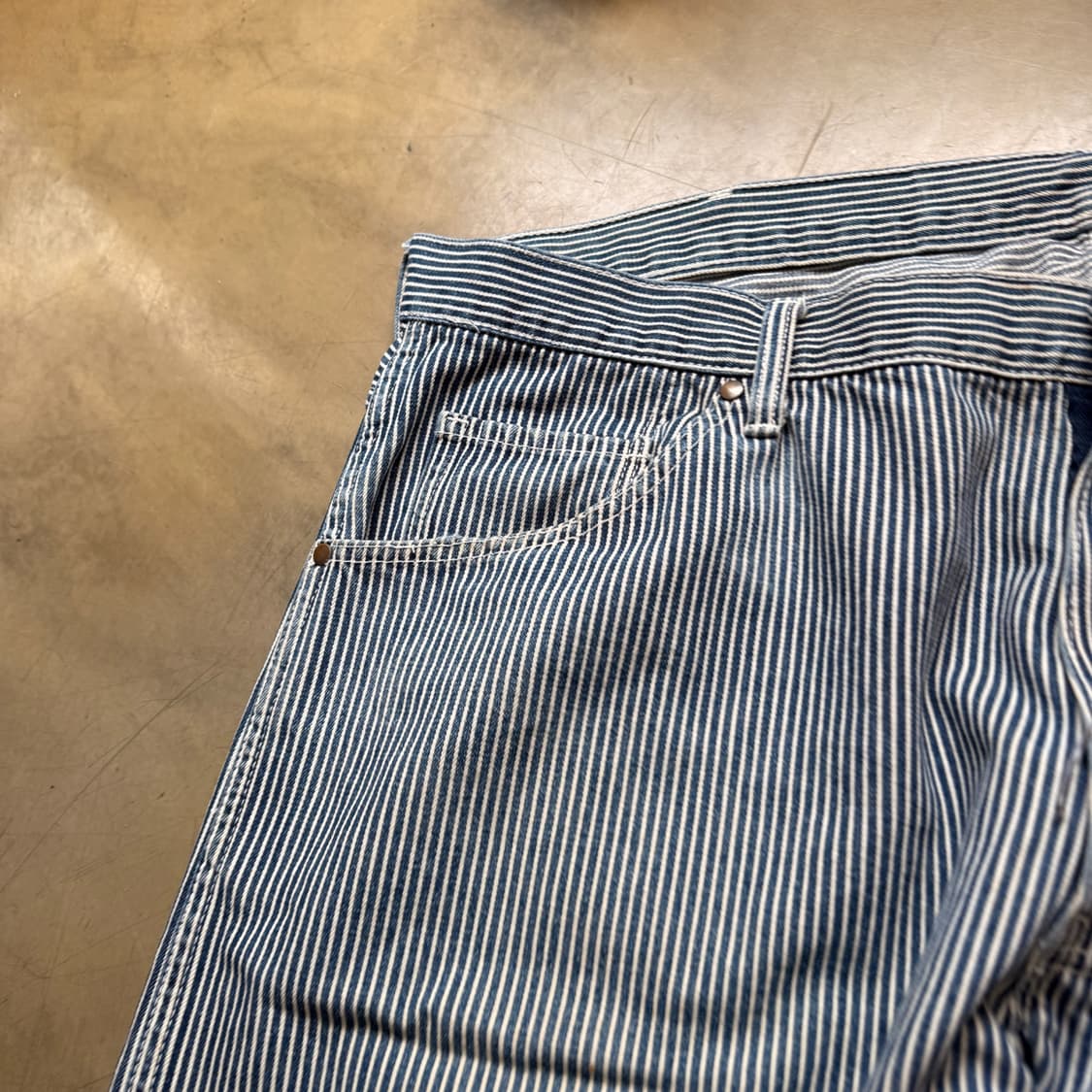 베이프 파이러츠 히코리 워크팬츠 체인스티치 디테일 XXL , 40 41 상품이미지5