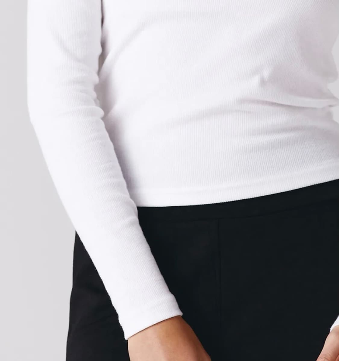 지오다노 U넥 니트티셔츠 (새상품) 상품이미지3