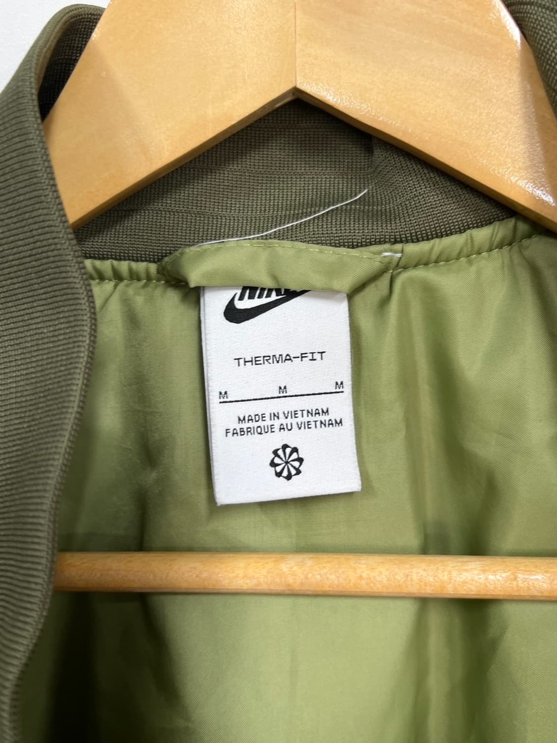 나이키 NSW 스우시 에어 봄버 자켓  상품이미지4