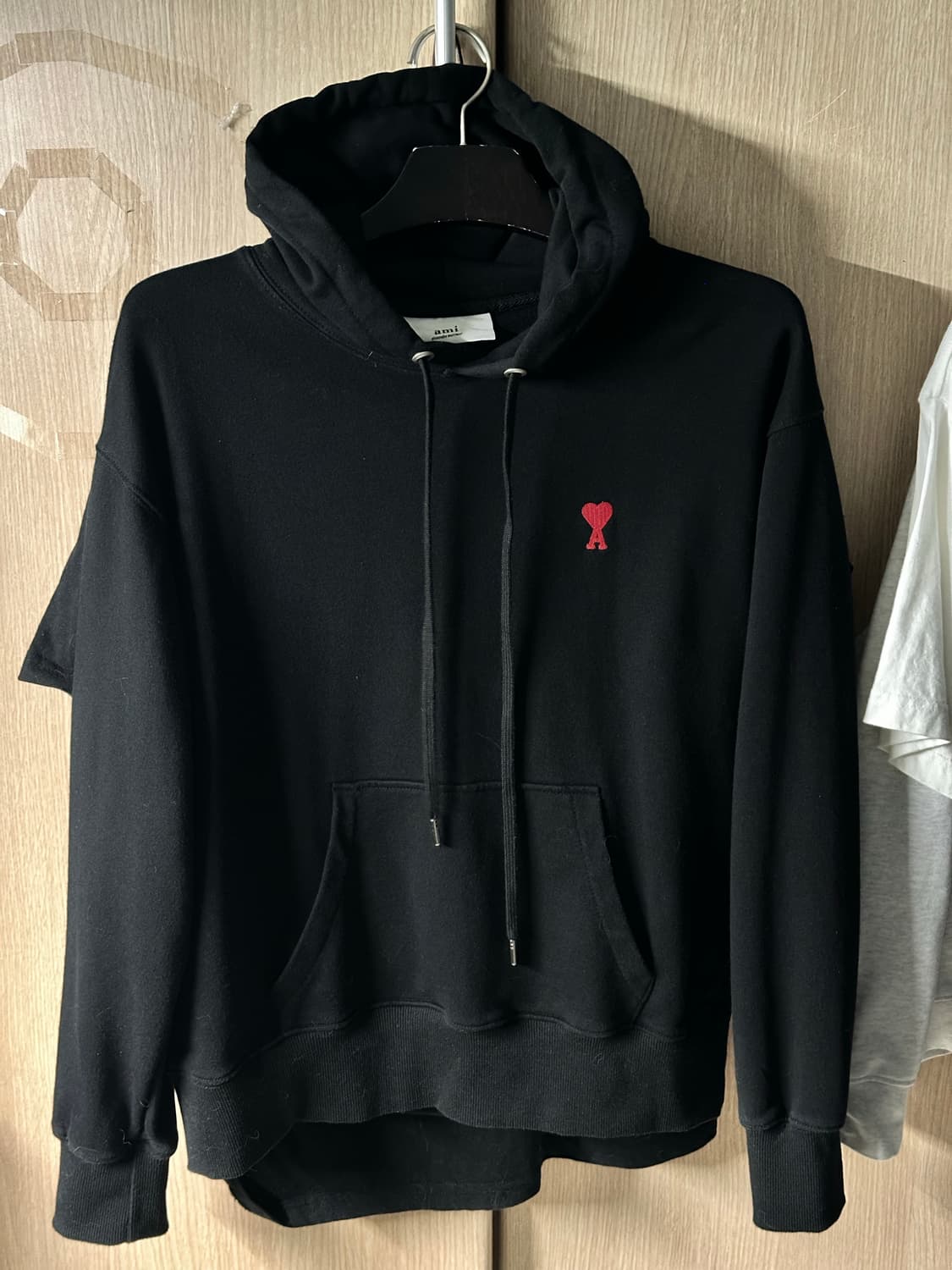 아미 후드티 블랙 판매합니다 상품이미지2