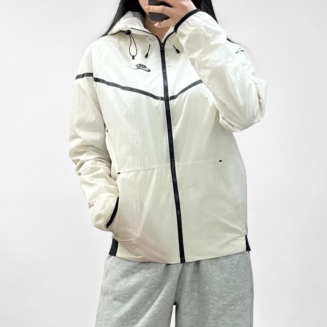 나이키 화이트 윈드러너 후드 바람막이 자켓 상품이미지1