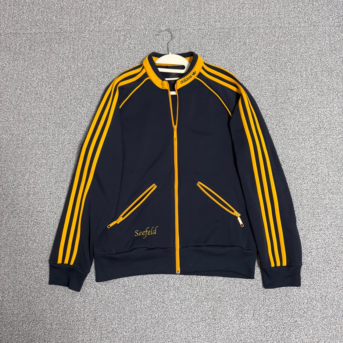 아디다스 씨펠드 져지 네이비 100 트랙탑 상품이미지1