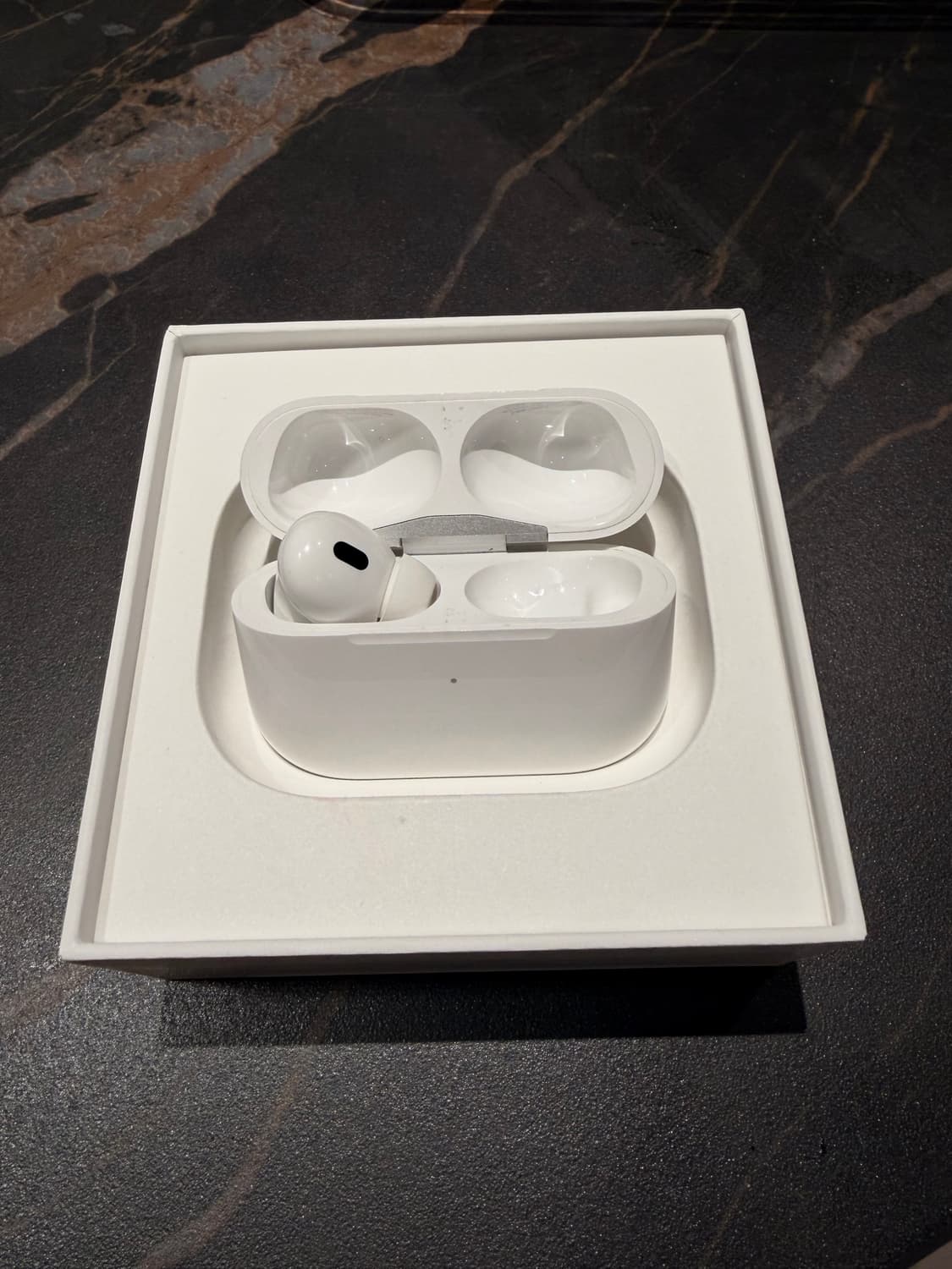 에어팟 프로 2 상품이미지1