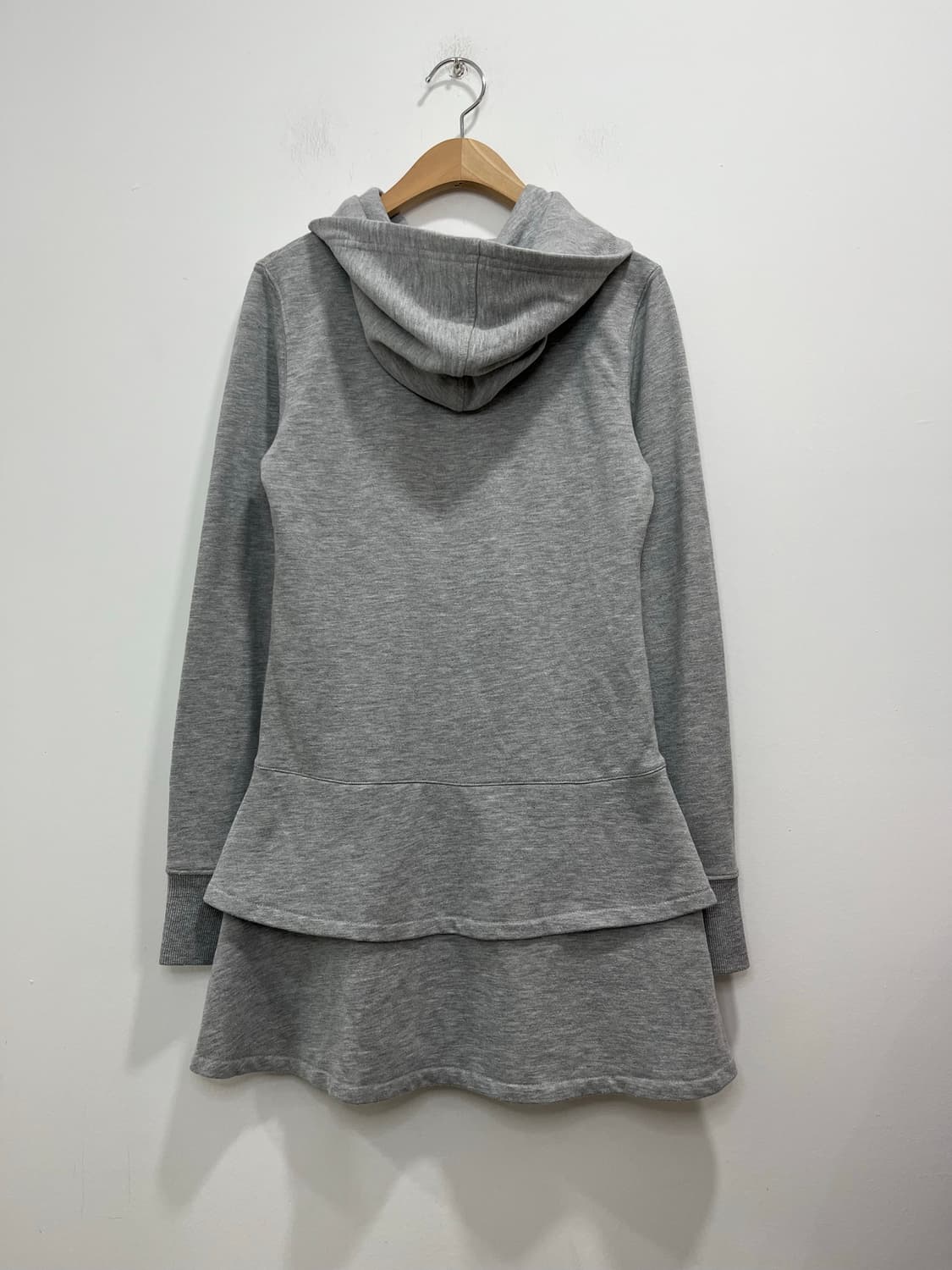 Play boy 로고 자수 캉캉 레이어드 롱후드집업 상품이미지8