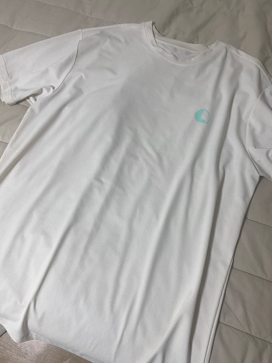 코유 KOYU QUICK DRY MESH 반팔 2사이즈 팝니다 상품이미지1
