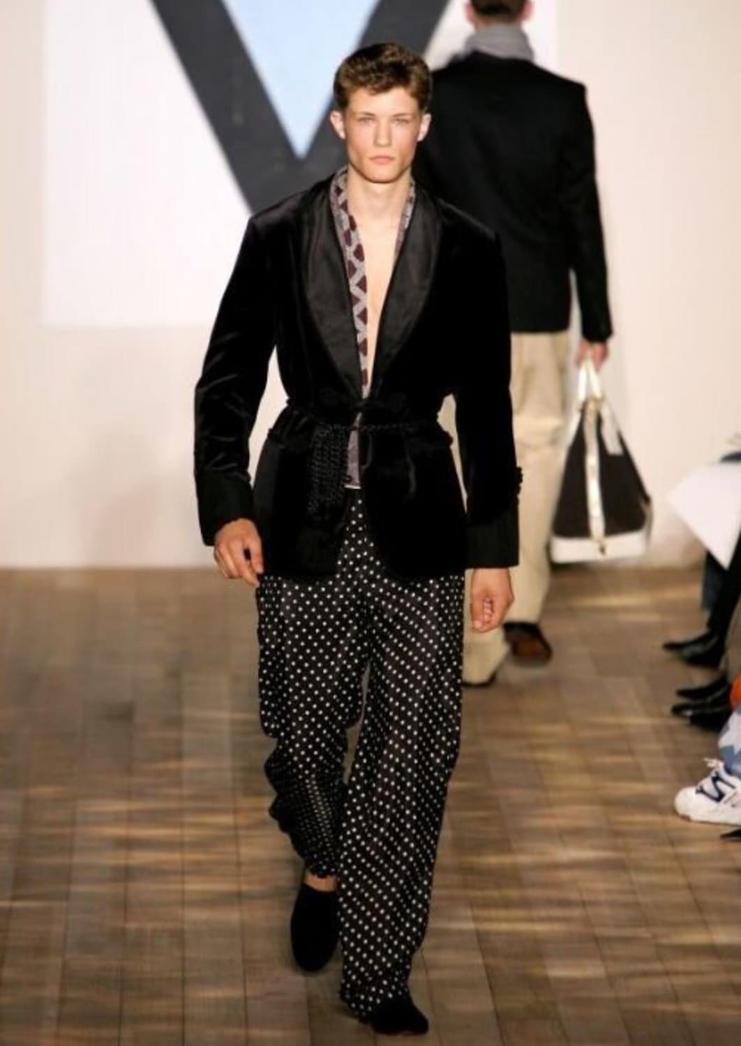 루이비통 실크-벨벳 스모킹 재킷(50 사이즈)유니색스/해외발송 상품이미지1