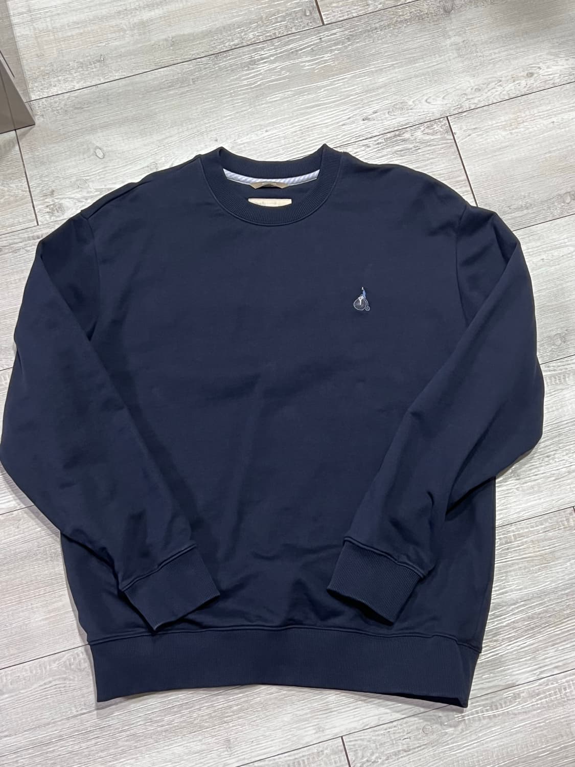 빈폴 맨투맨 네이비 M (100-105) 택 제거 세탁만 상품이미지1