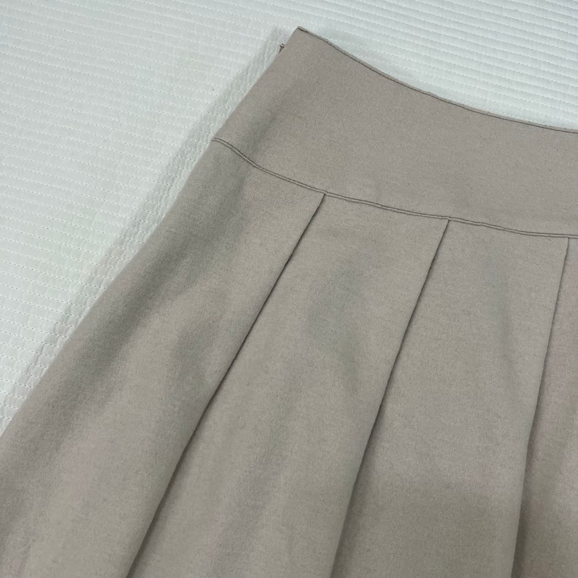 모리걸 베이지 플리츠 스커트 상품이미지3