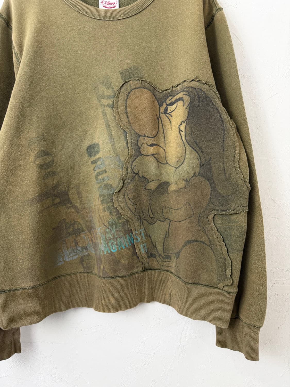 디즈니 Grumpy 스웻셔츠 (cut-off) 상품이미지2