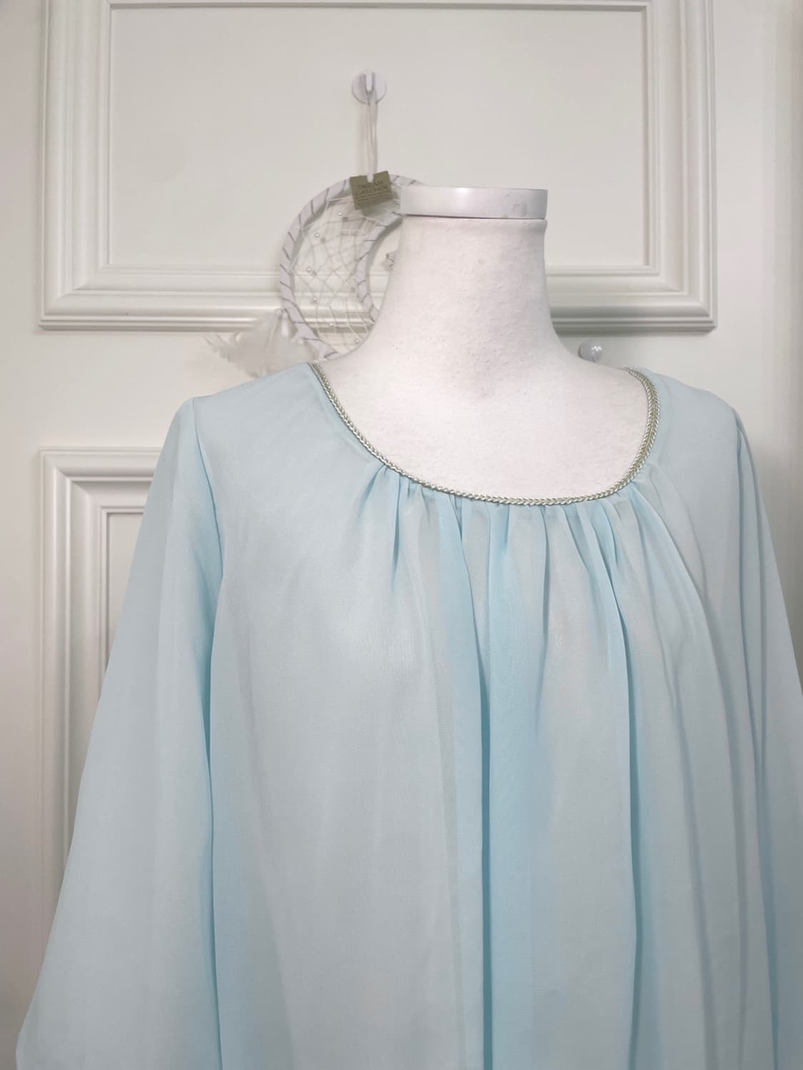 sky blue shirring loose summer blouse 상품이미지6