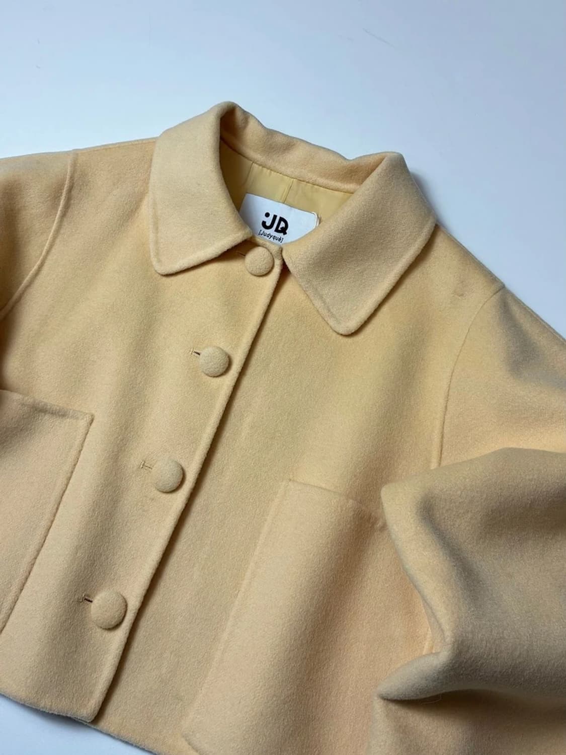 주디크 Judyque 울 핸드메이드 크롭 자켓 PN8324 상품이미지2