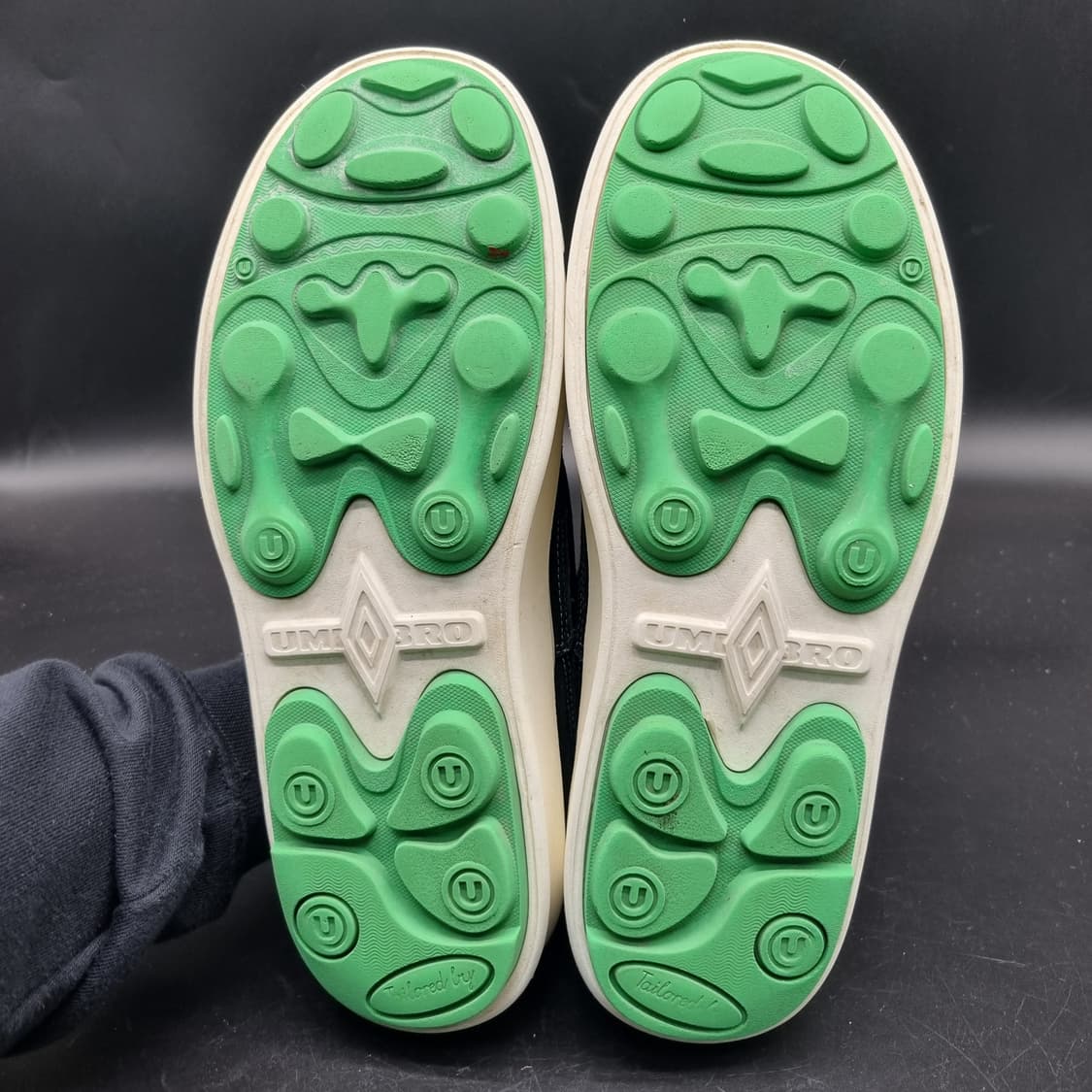 엄브로 스케일 남성운동화270  상품이미지3